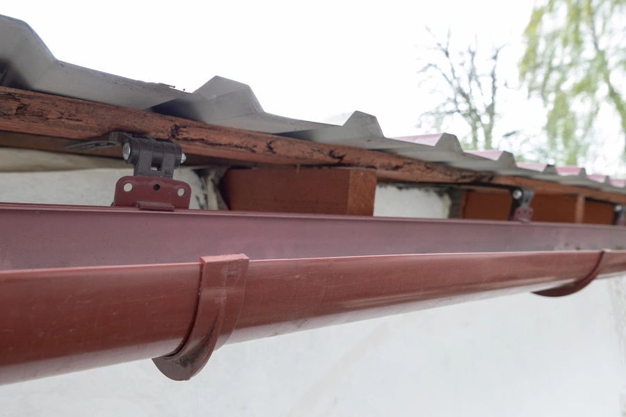 Common Mistakes In Diy Rain Gutter Installation Brentwood, NY Common Mistakes In Diy Rain Gutter Installation Brentwood, NY